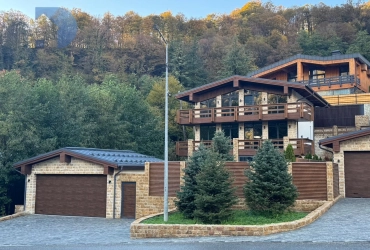 Дом с стиле Шале на Красной Поляне